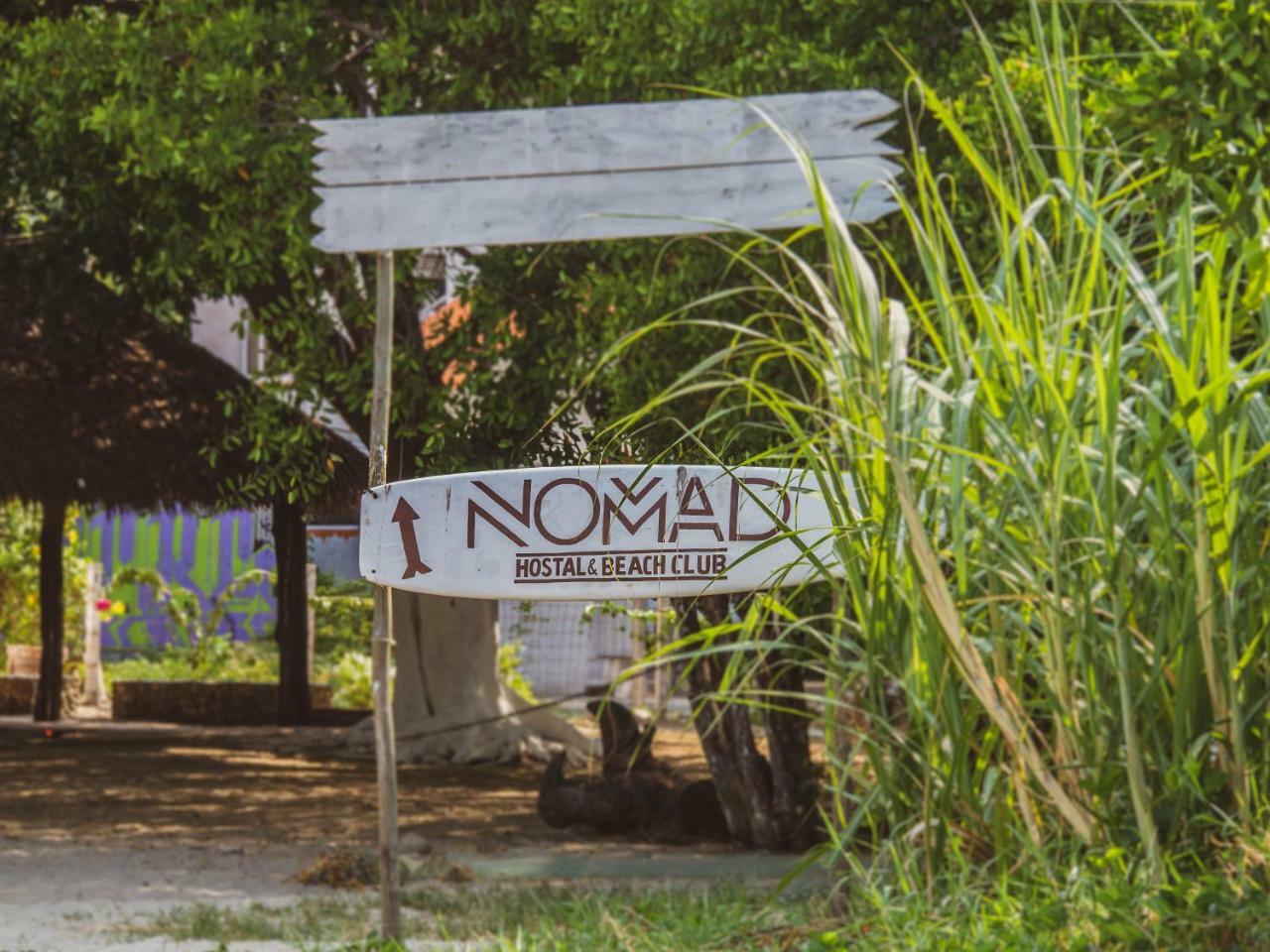 Nomad Beach House Hotell Puerto Escondido  Exteriör bild