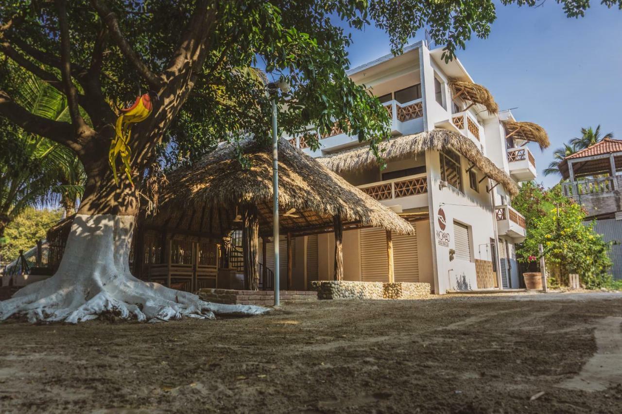 Nomad Beach House Hotell Puerto Escondido  Exteriör bild