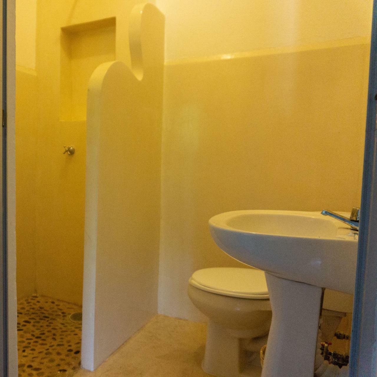 Nomad Beach House Hotell Puerto Escondido  Exteriör bild