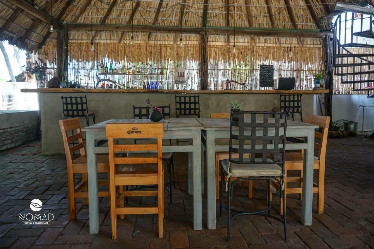 Nomad Beach House Hotell Puerto Escondido  Exteriör bild