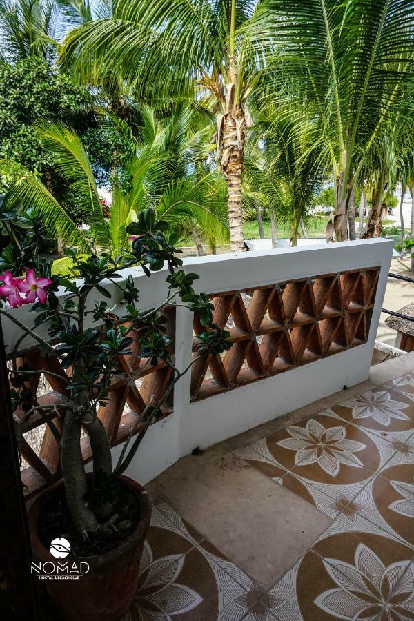 Nomad Beach House Hotell Puerto Escondido  Exteriör bild