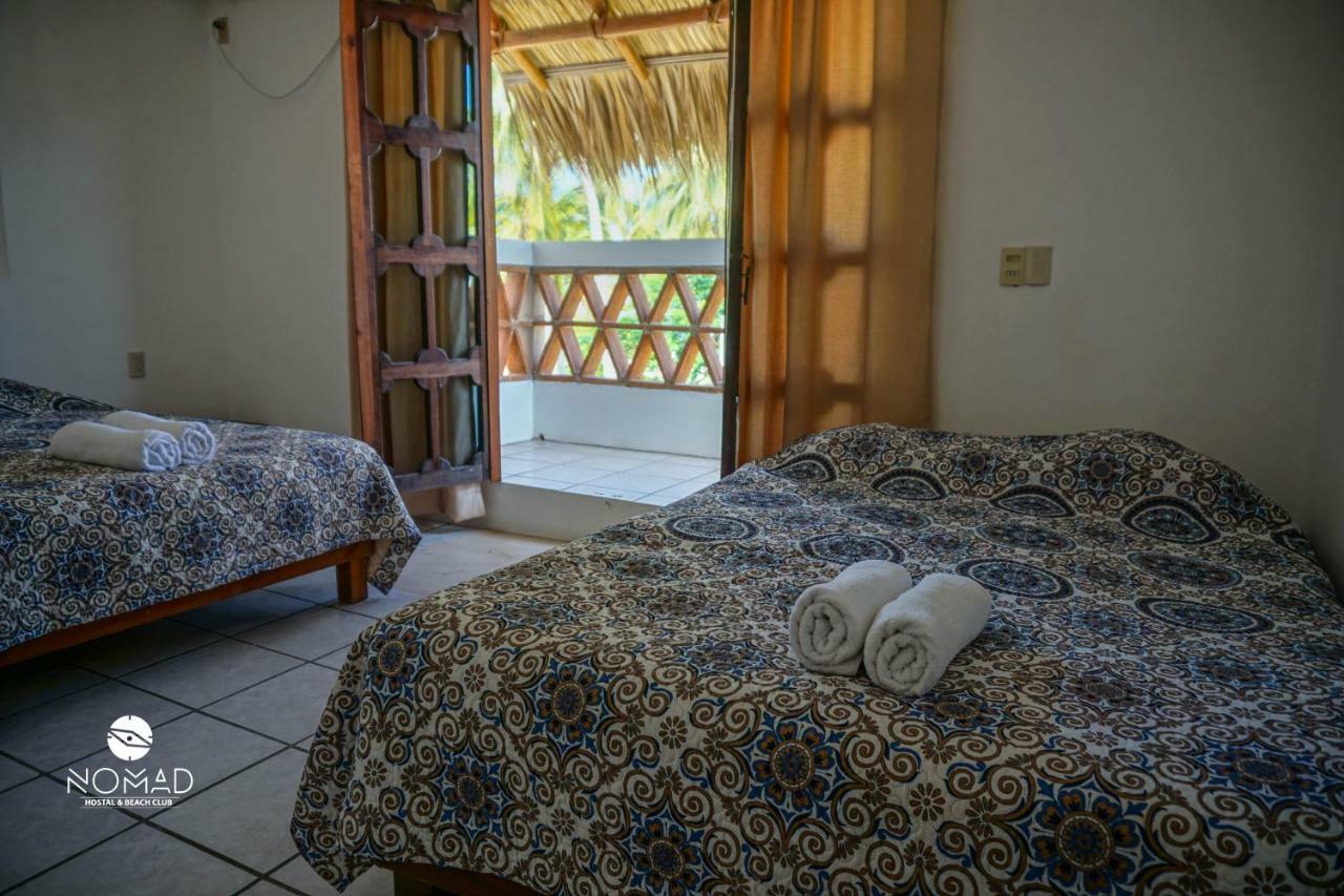 Nomad Beach House Hotell Puerto Escondido  Exteriör bild