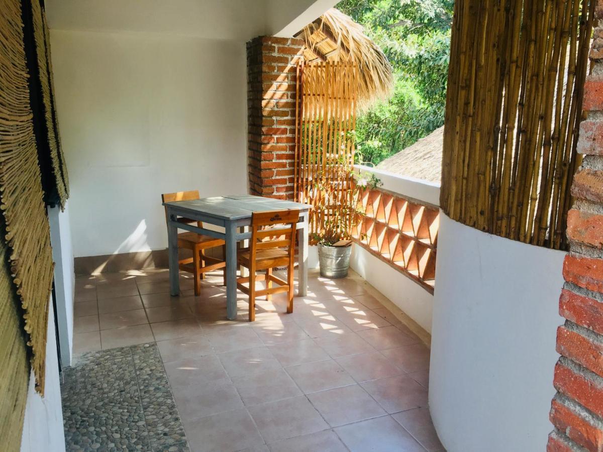 Nomad Beach House Hotell Puerto Escondido  Exteriör bild